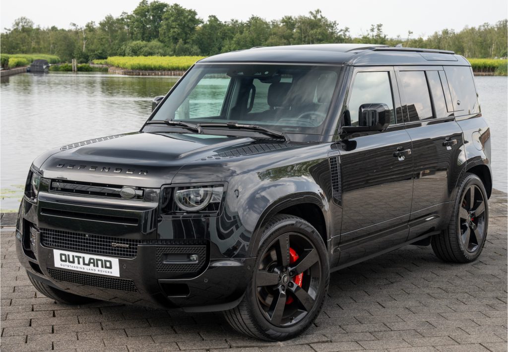 Land Rover Defender P400e 110 X-Dynamic HSE
