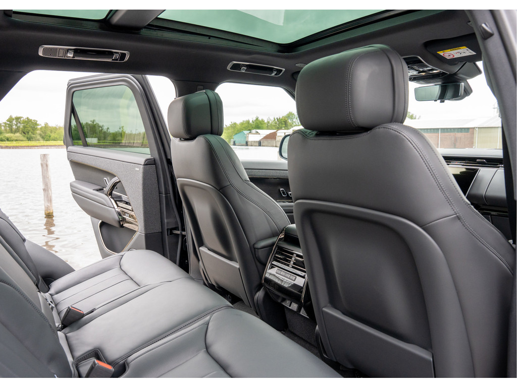 Land Rover Range Rover Sport P460e Dynamic SE - 21