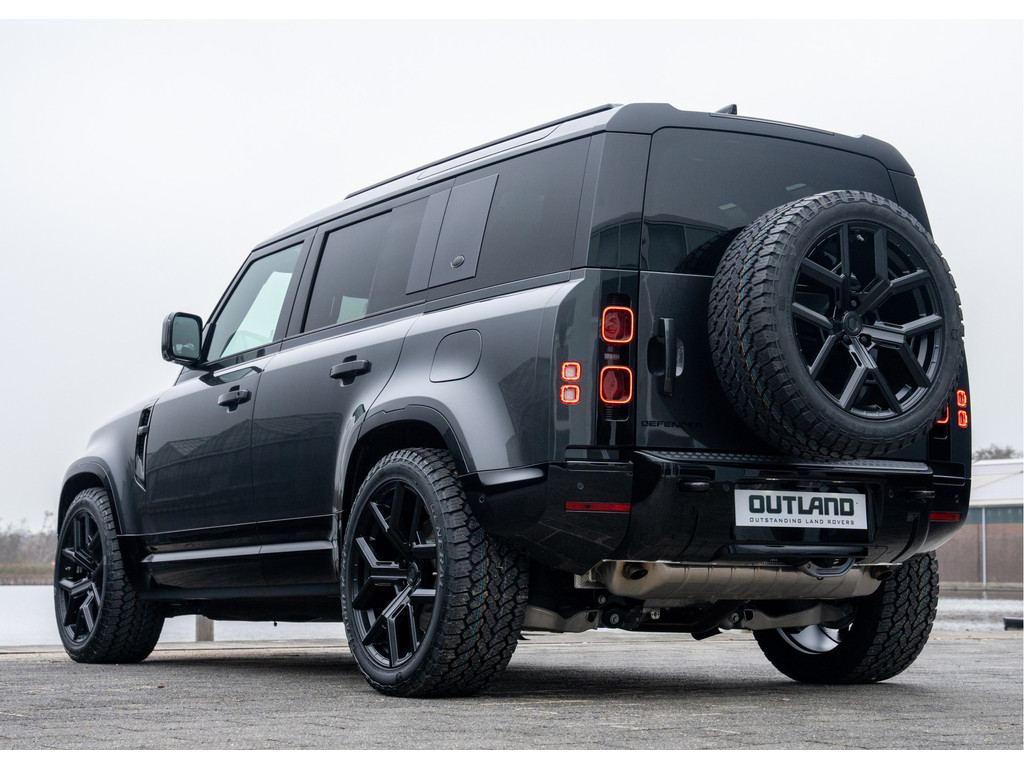 Land Rover Defender P300e 110 X-Dynamic HSE - 4