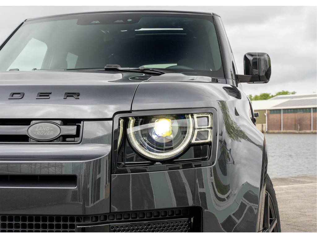 Land Rover Defender P300e 110 X-Dynamic HSE - 45