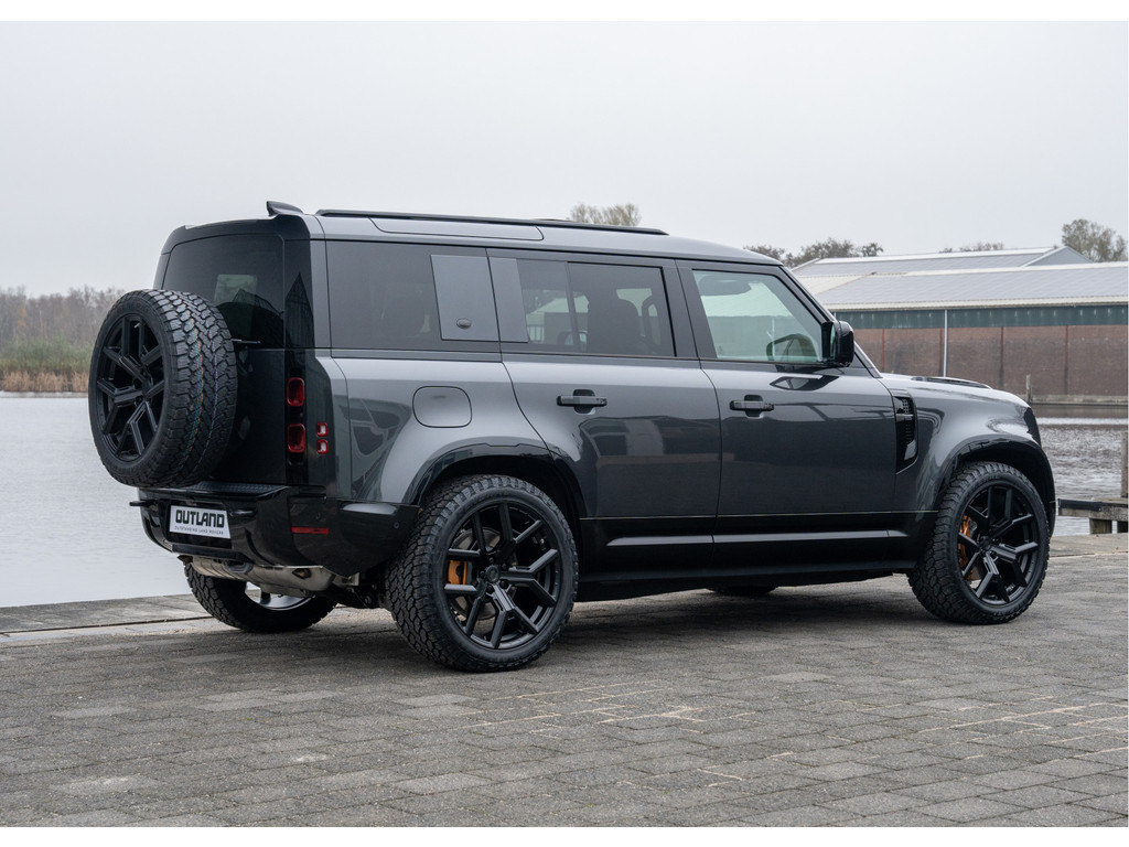 Land Rover Defender P300e 110 X-Dynamic HSE - 8