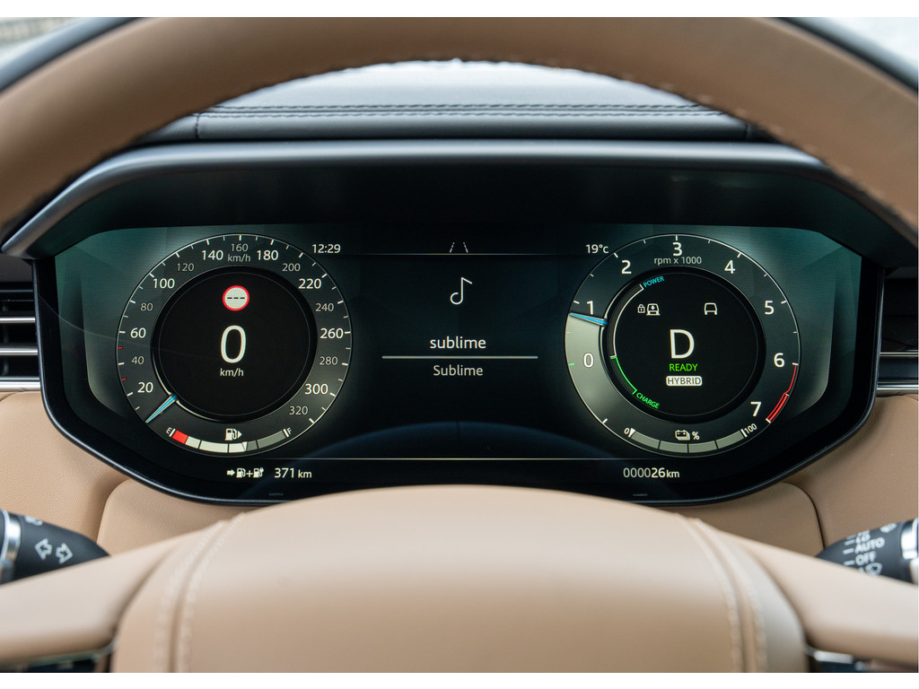 Land Rover Range Rover Sport P550e Autobiography - 16