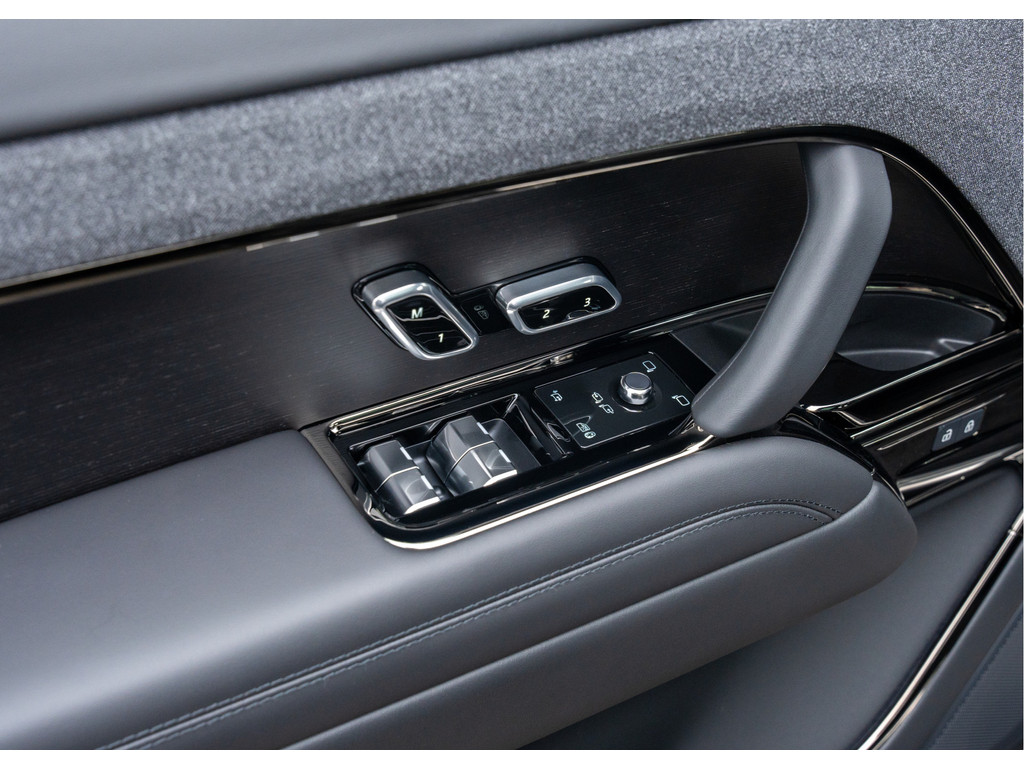 Land Rover Range Rover Sport P550e Autobiography - 27