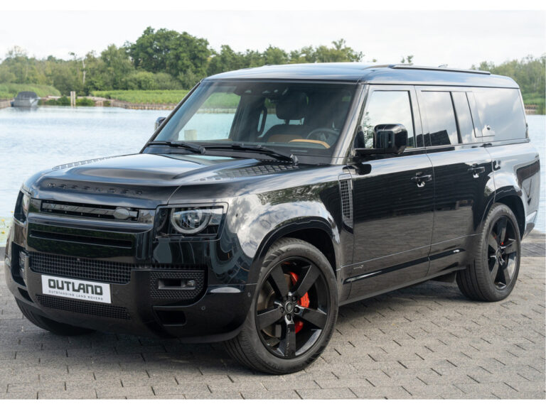 Land Rover Defender P400 130 X