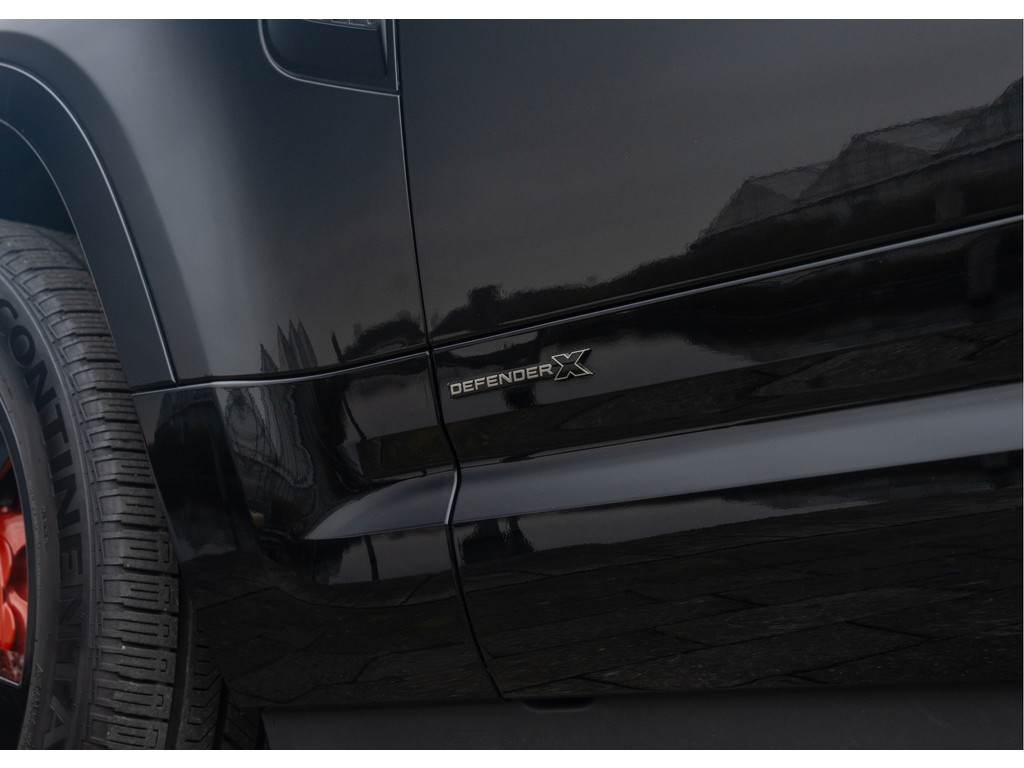 Land Rover Defender P400 130 X - 11