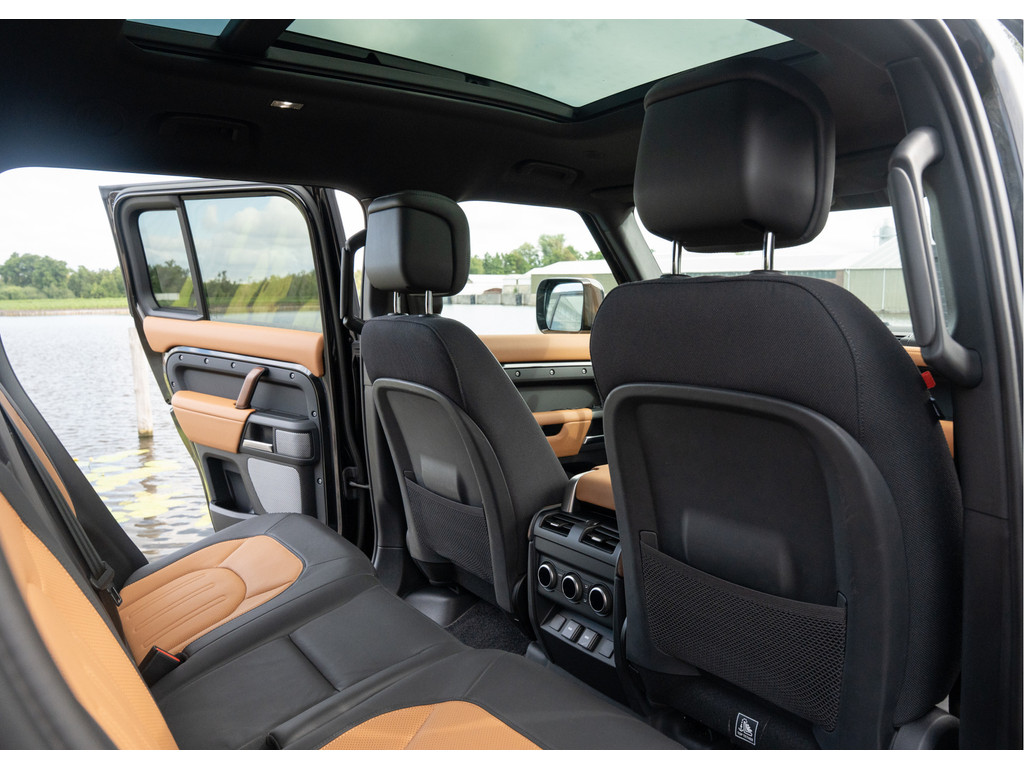 Land Rover Defender P400 130 X - 21