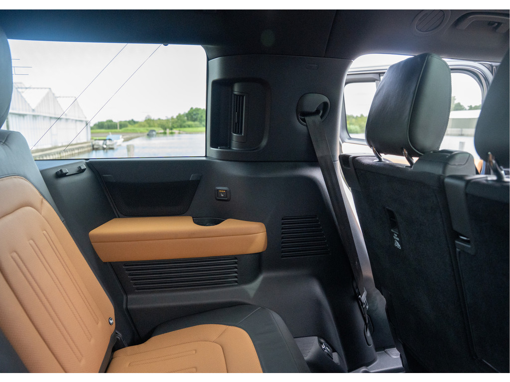 Land Rover Defender P400 130 X - 22