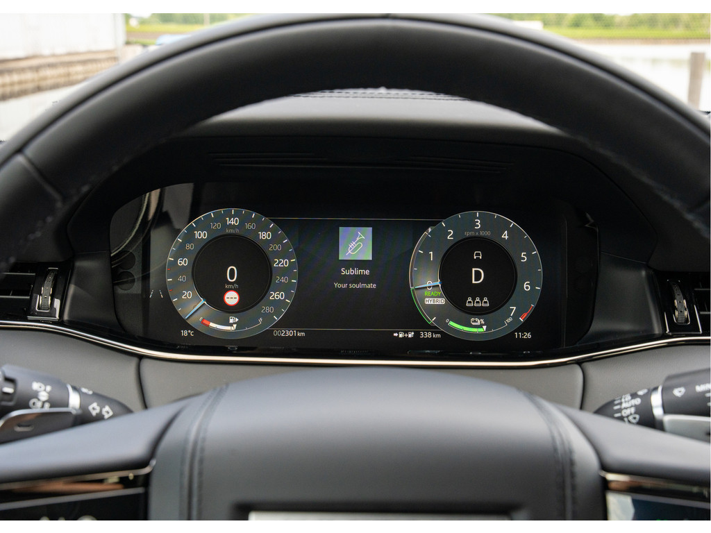 Land Rover Range Rover Evoque P270e Autobiography - 26