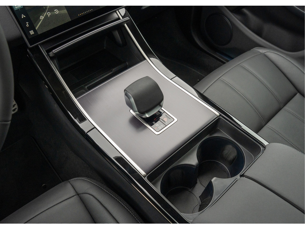 Land Rover Range Rover Evoque P270e Dynamic SE - 24