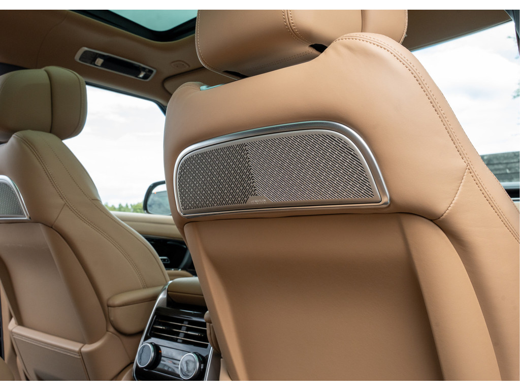 Land Rover Range Rover P550e Autobiography - 19