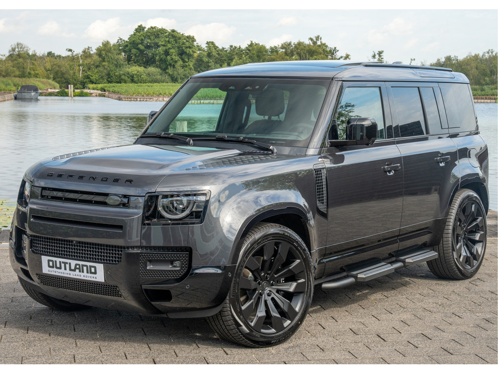 Land Rover Defender P300e 110 X-Dynamic HSE - 0