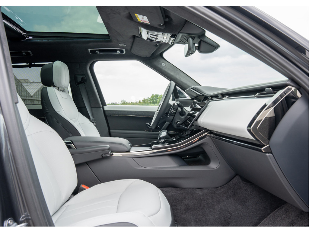 Land Rover Range Rover Sport P550e Autobiography - 12
