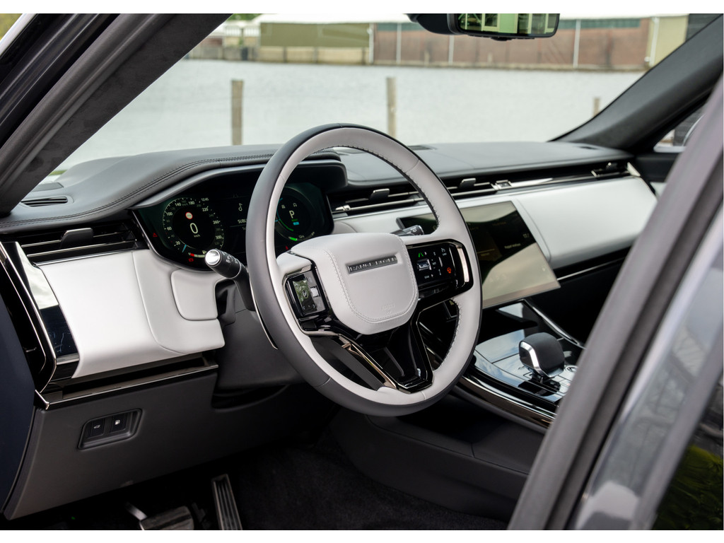 Land Rover Range Rover Sport P550e Autobiography - 14