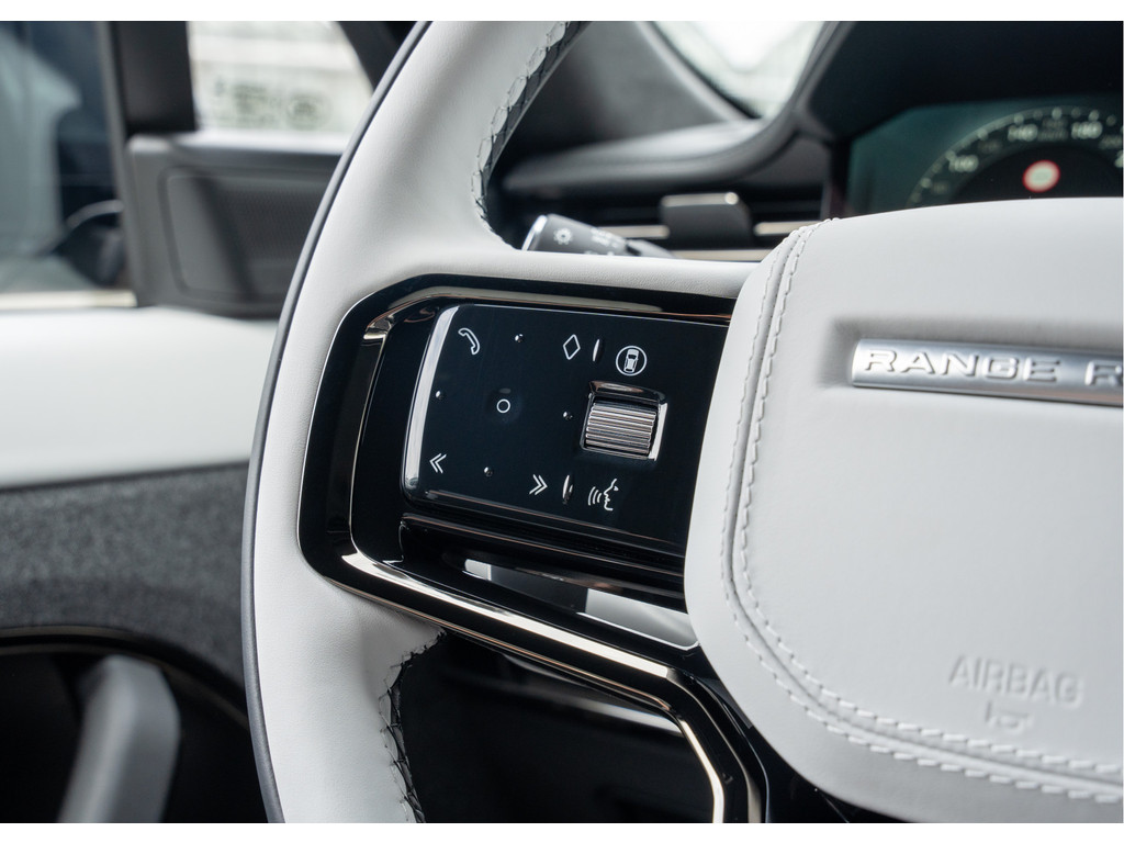 Land Rover Range Rover Sport P550e Autobiography - 17