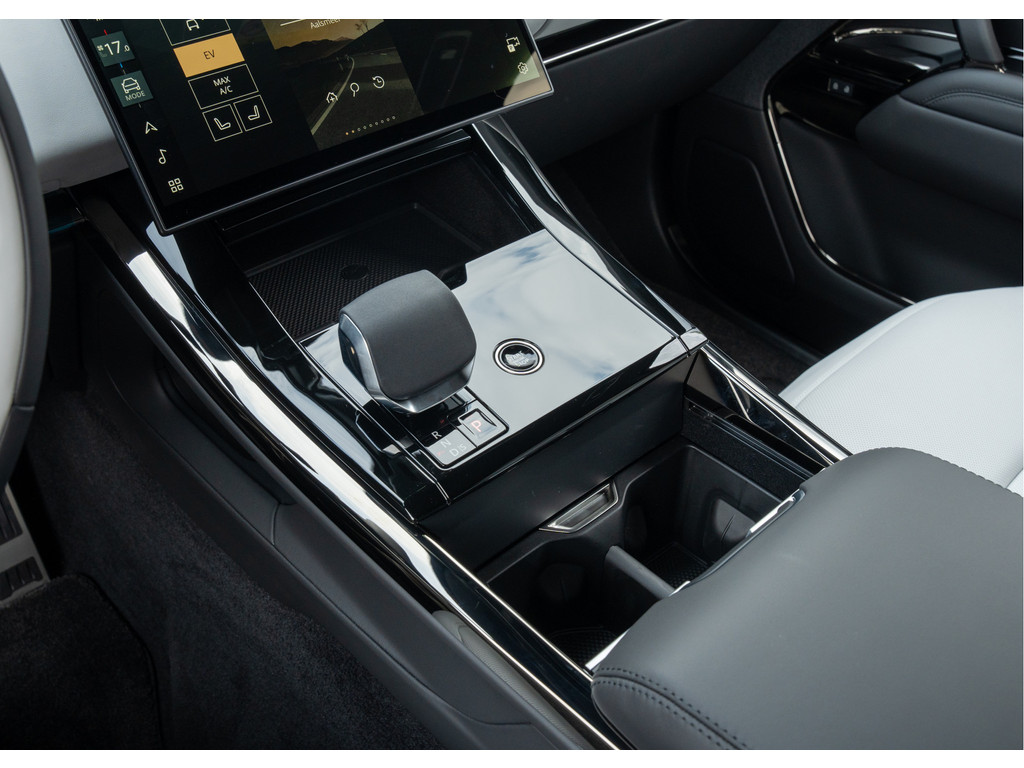 Land Rover Range Rover Sport P550e Autobiography - 23