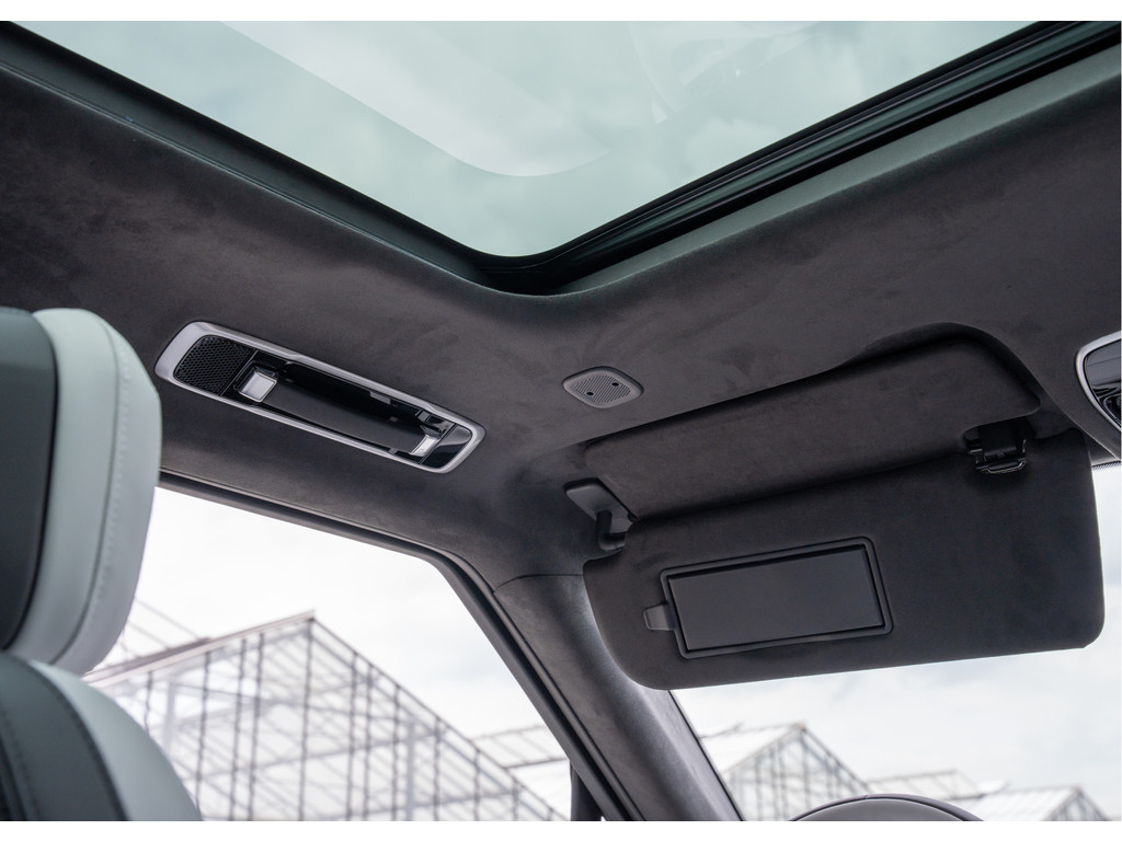 Land Rover Range Rover Sport P550e Autobiography - 26