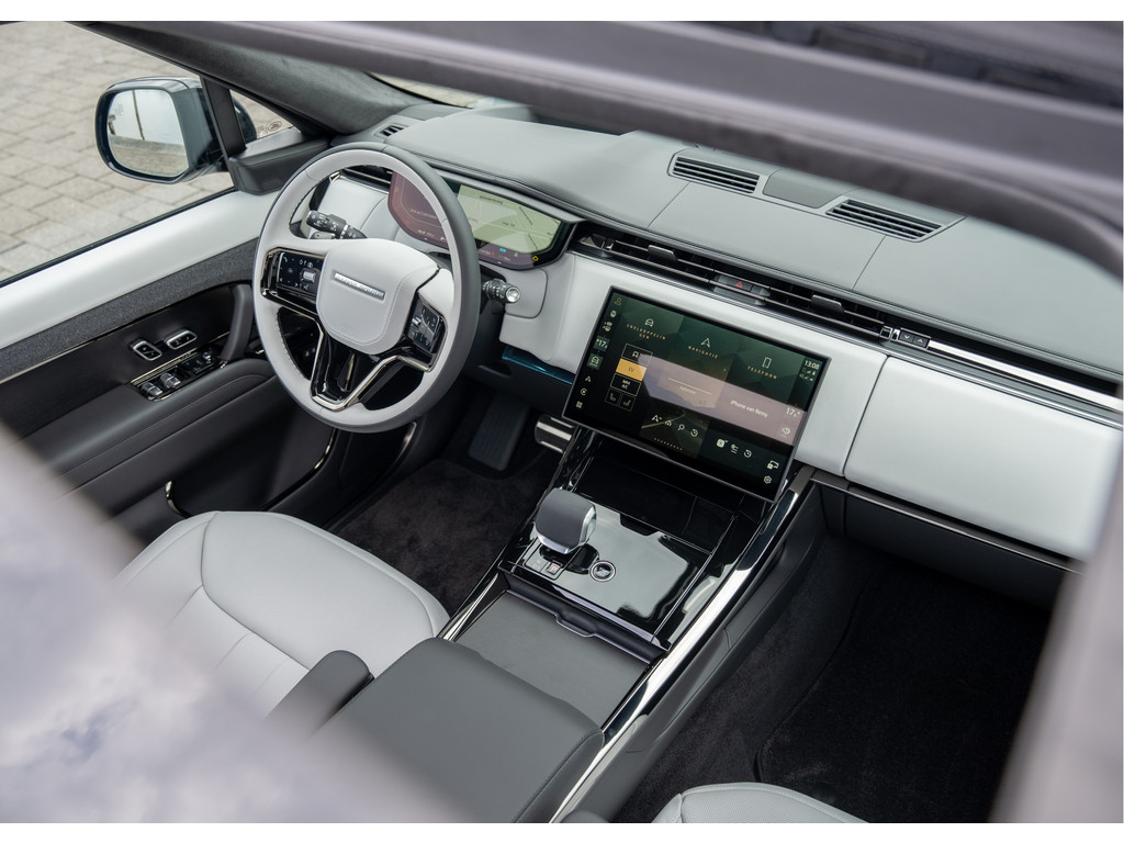 Land Rover Range Rover Sport P550e Autobiography - 9