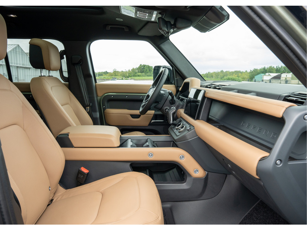 Land Rover Defender P300e 110 X-Dynamic HSE - 12