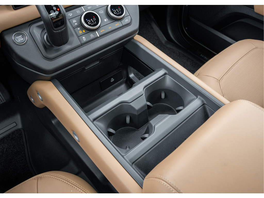 Land Rover Defender P300e 110 X-Dynamic HSE - 25
