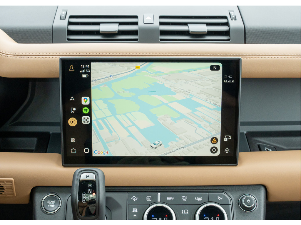 Land Rover Defender P300e 110 X-Dynamic HSE - 38
