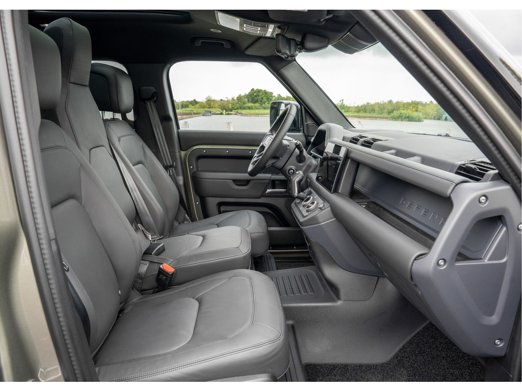 Land Rover Defender P300e 110 X-Dynamic HSE - 15