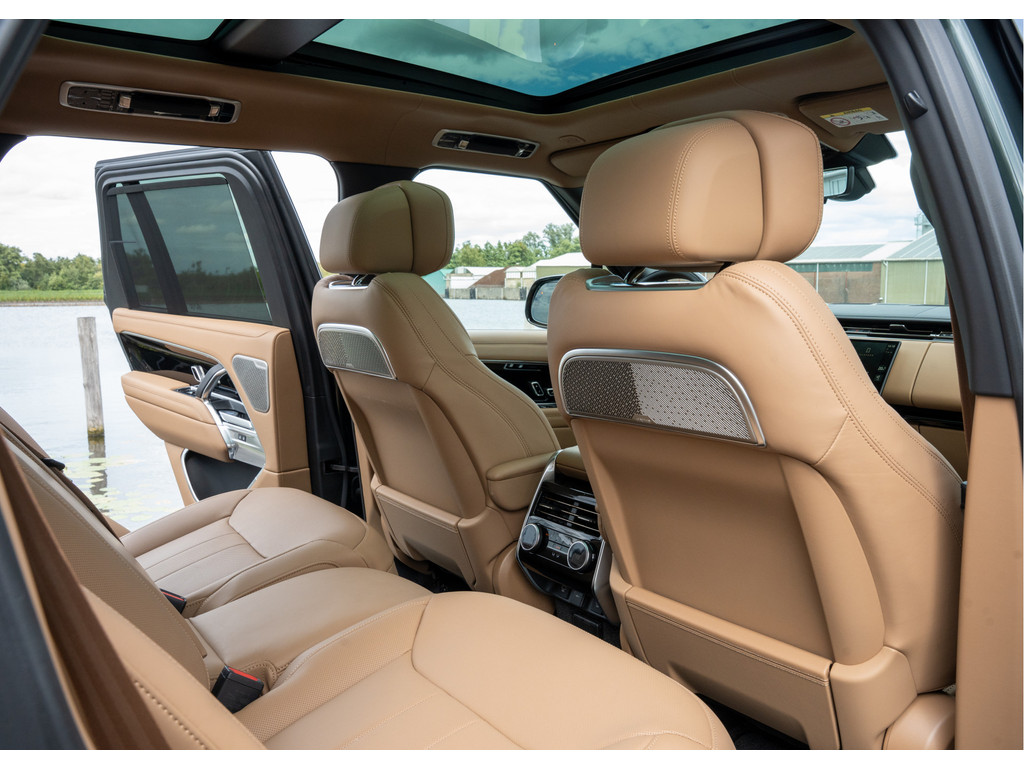 Land Rover Range Rover P550e Autobiography - 18