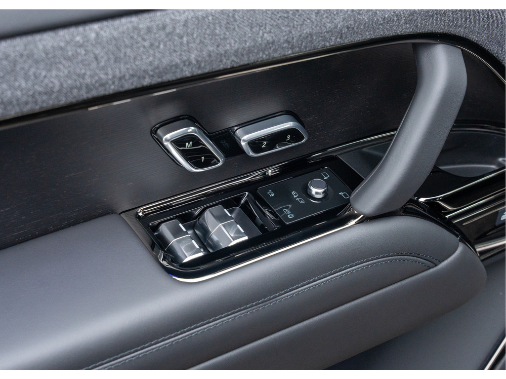 Land Rover Range Rover Sport P550e Autobiography - 13