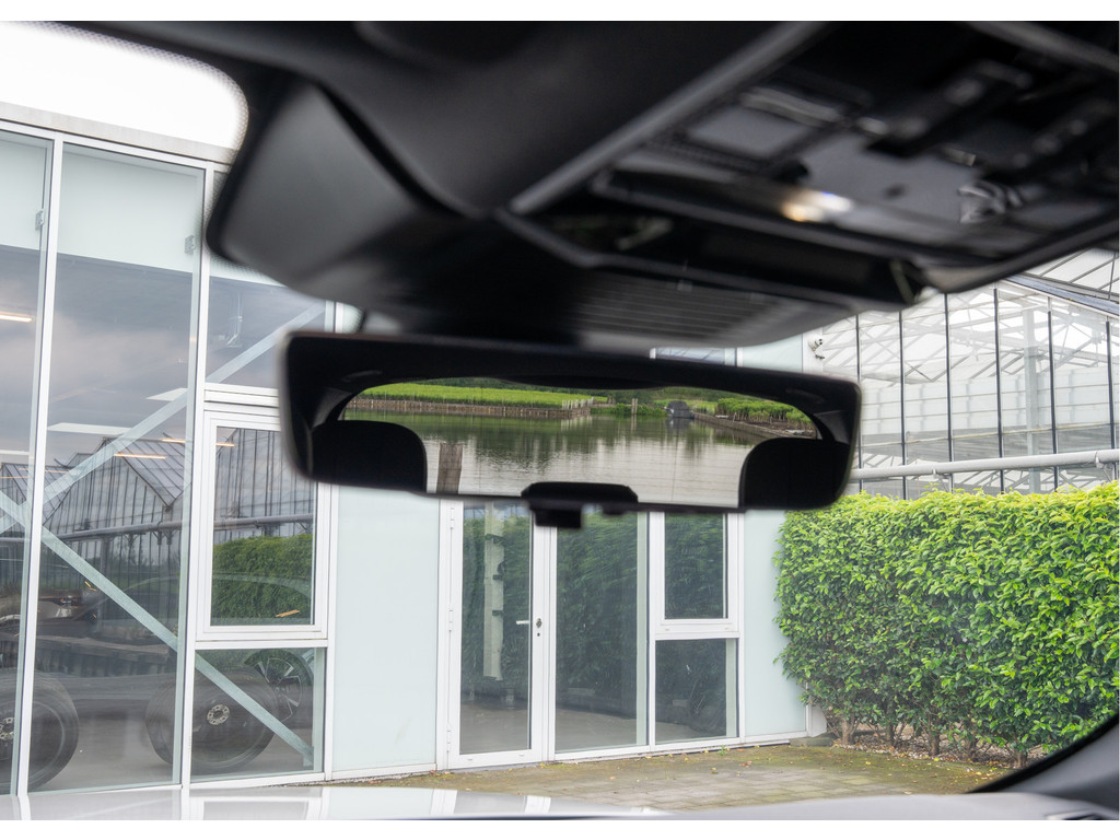 Land Rover Range Rover Sport P460e Dynamic HSE - 37