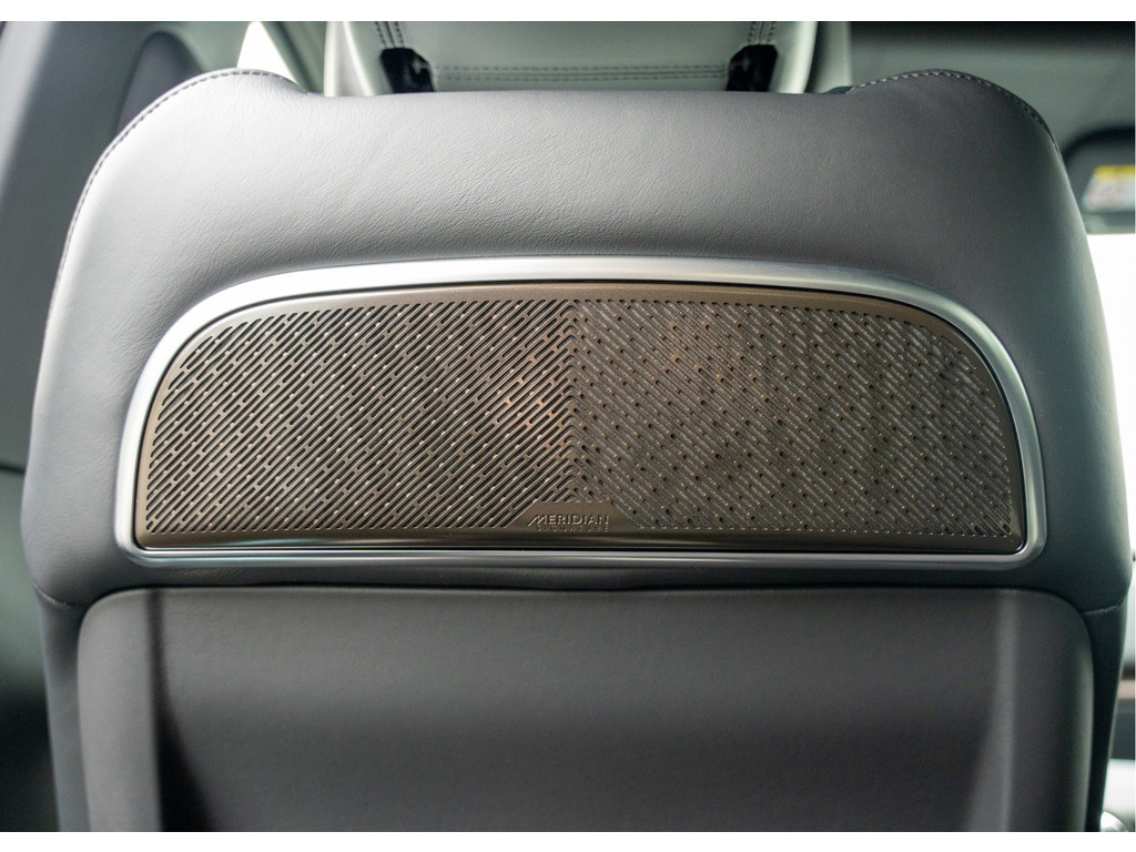 Land Rover Range Rover P550e Autobiography - 28