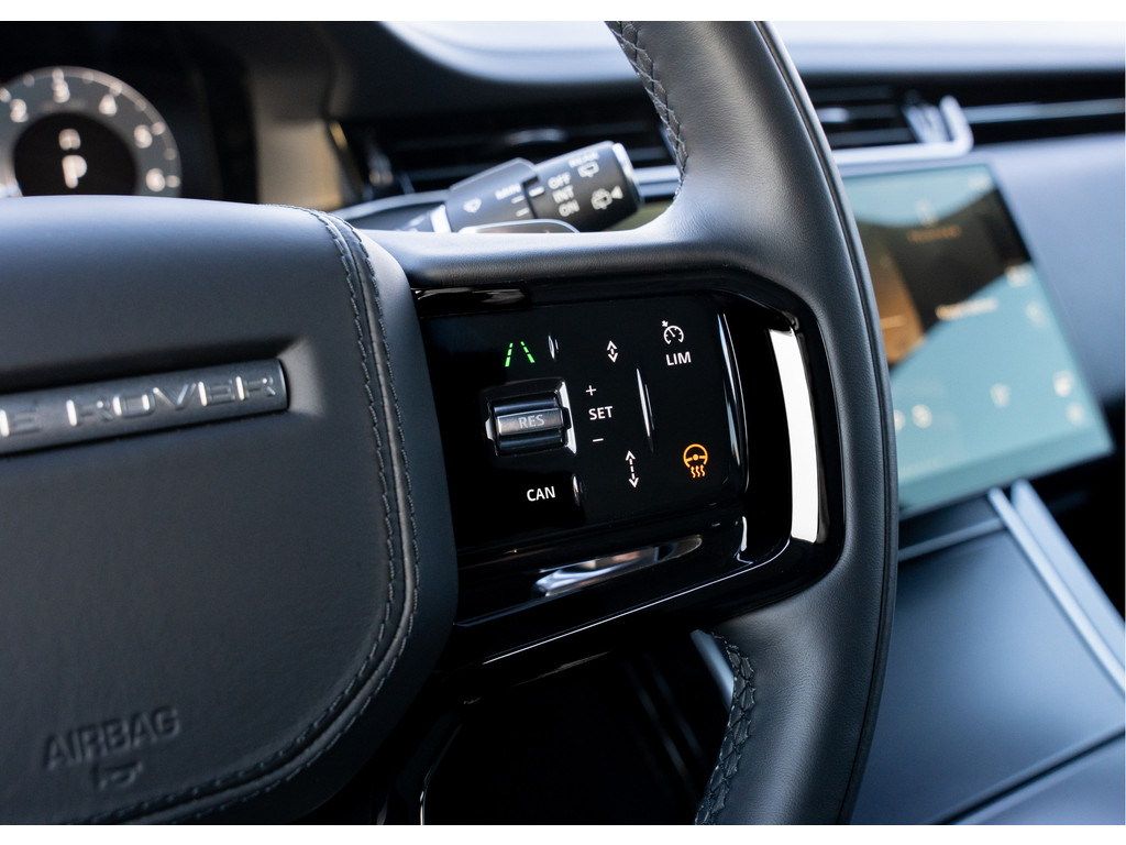 Land Rover Range Rover Evoque P270e Autobiography - 24