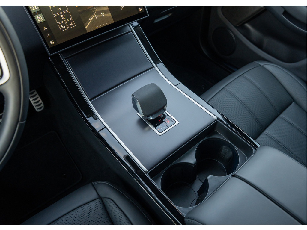 Land Rover Range Rover Evoque P270e Autobiography - 25