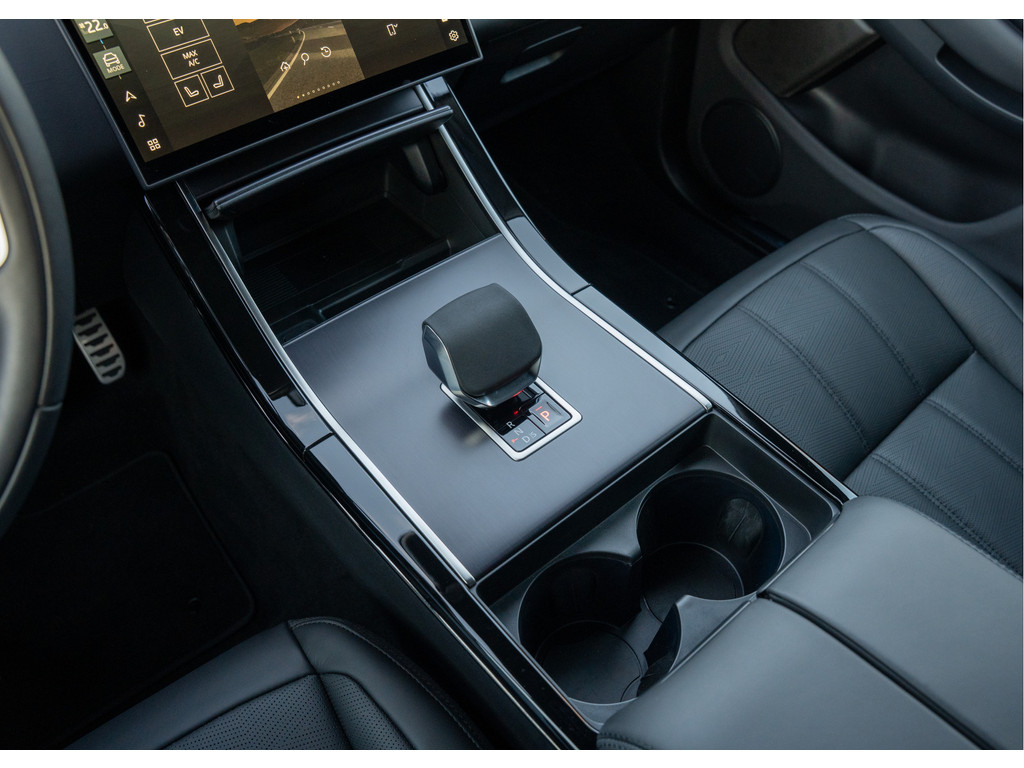 Land Rover Range Rover Evoque P270e Autobiography - 26