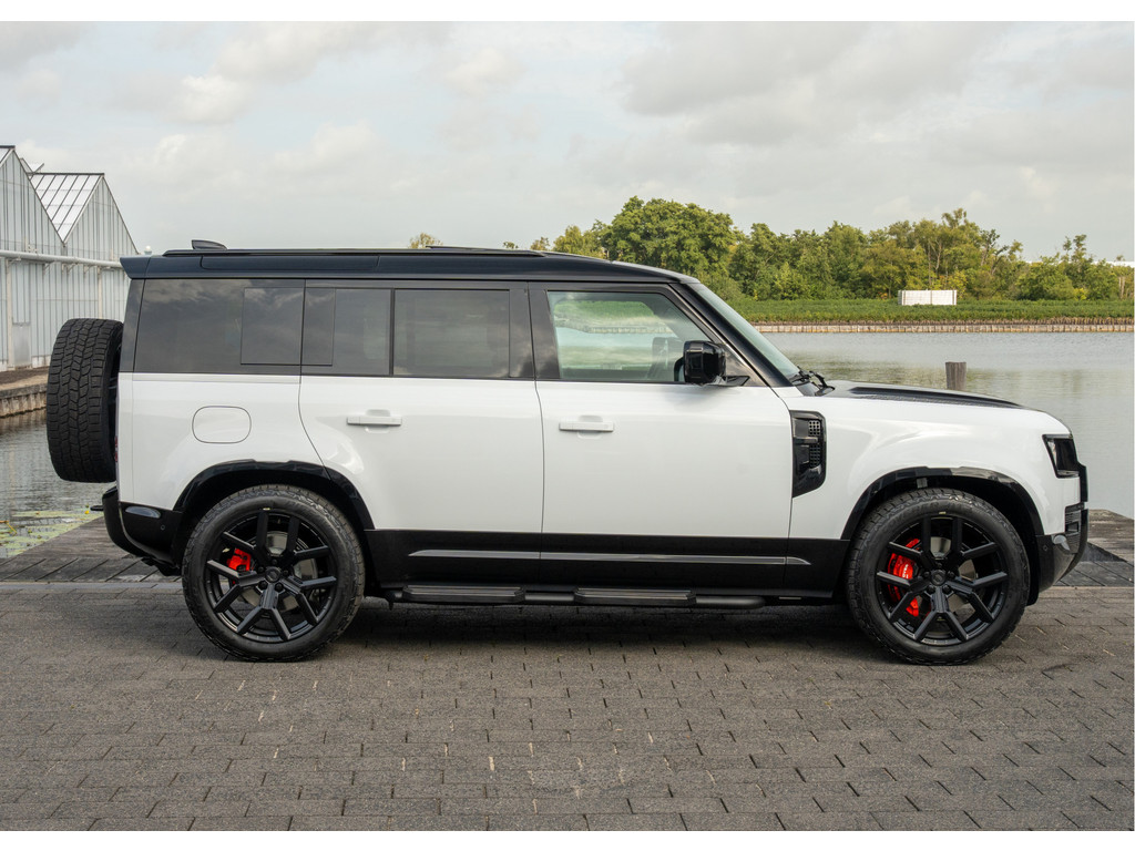Land Rover Defender 110 P300e X-Dynamic HSE - 10