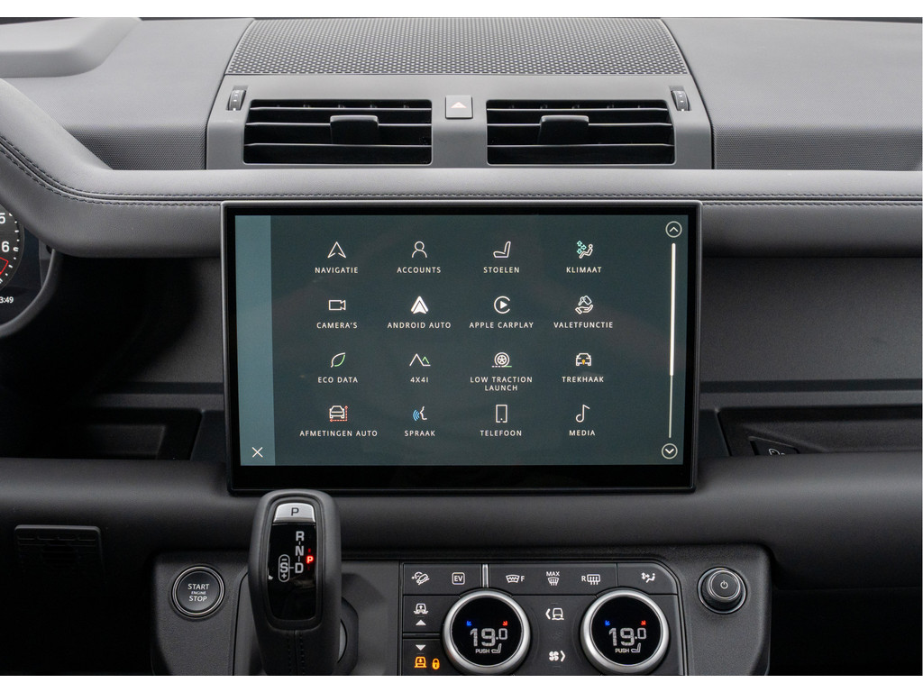 Land Rover Defender 110 P300e X-Dynamic HSE - 38