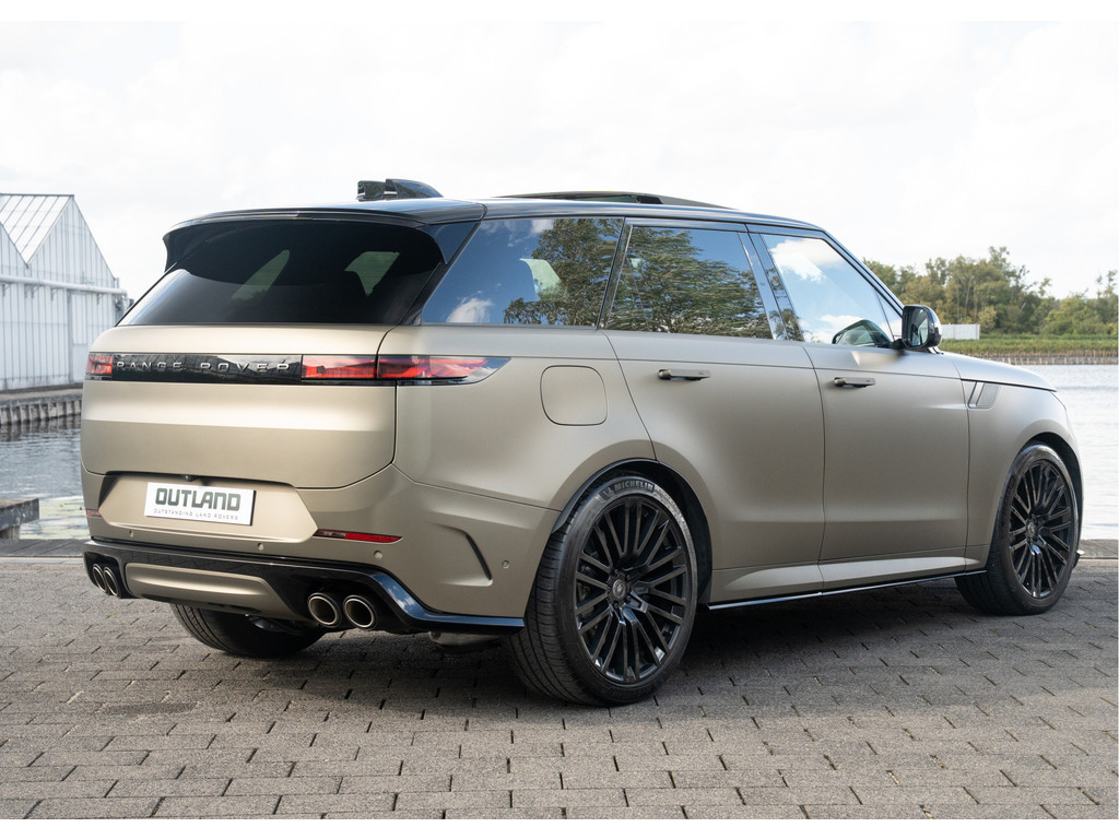 Land Rover Range Rover Sport P635 SV Edition One Carbon Bronze - 11