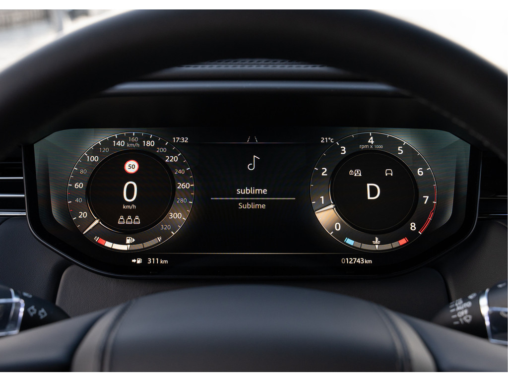 Land Rover Range Rover Sport P635 SV Edition One Carbon Bronze - 27