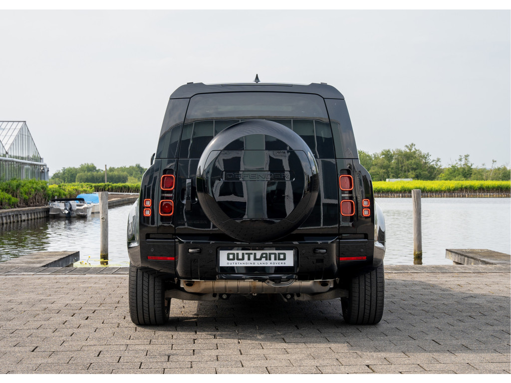 Land Rover Defender 110 P300e X-Dynamic HSE - 39