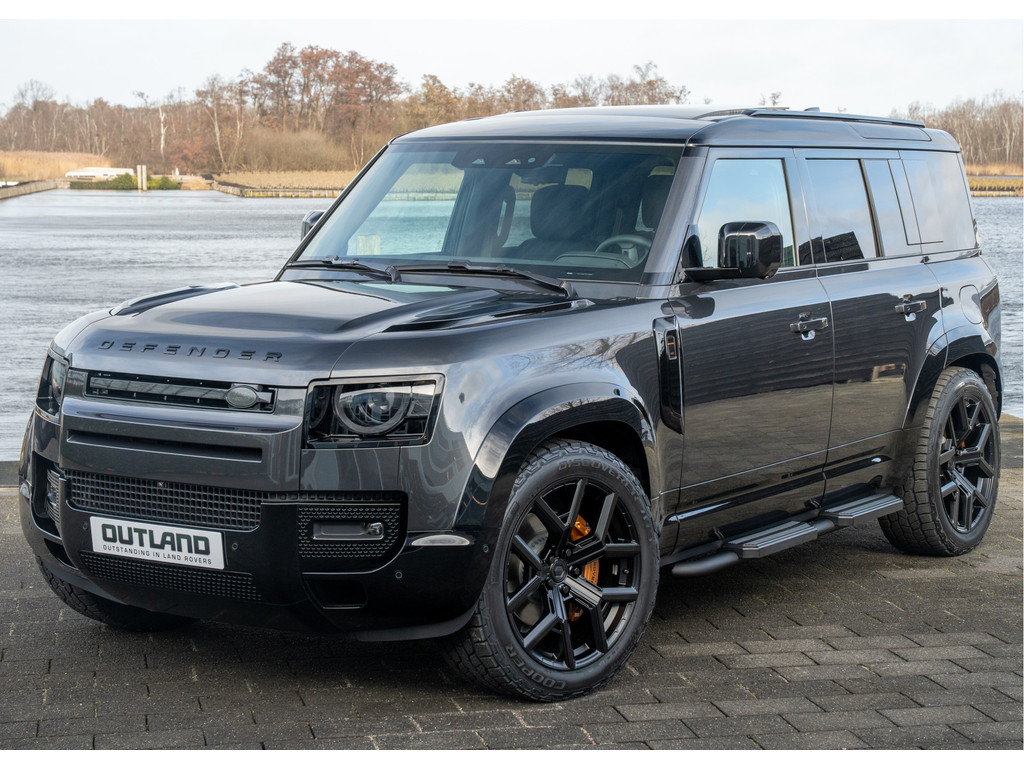Land Rover Defender 110 P300e 110 X-Dynamic HSE - 0
