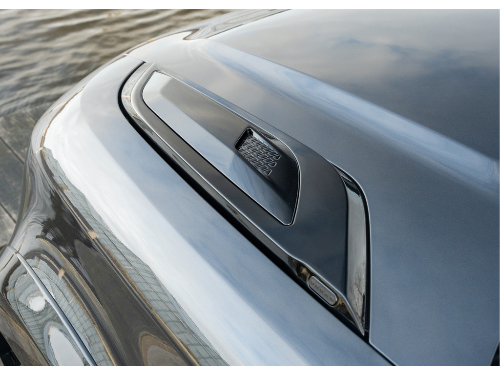 Land Rover Defender 110 P300e 110 X-Dynamic HSE - 41