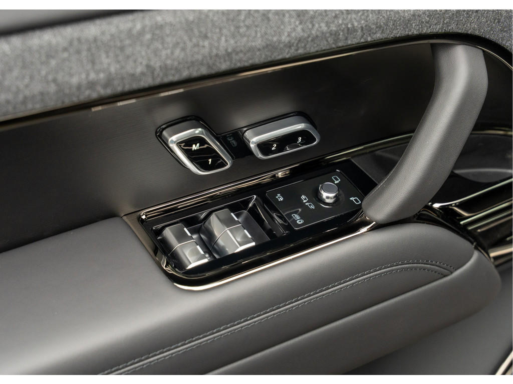 Land Rover Range Rover Sport P550e Autobiography - 18