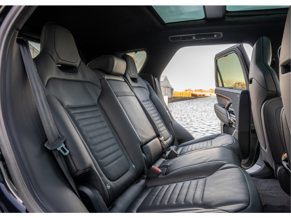 Land Rover Range Rover Sport P550e Autobiography - 16