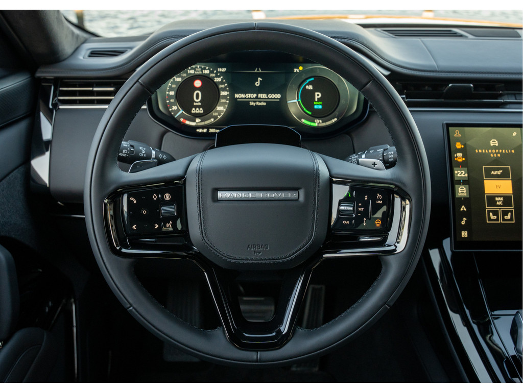 Land Rover Range Rover Sport P550e Autobiography - 18