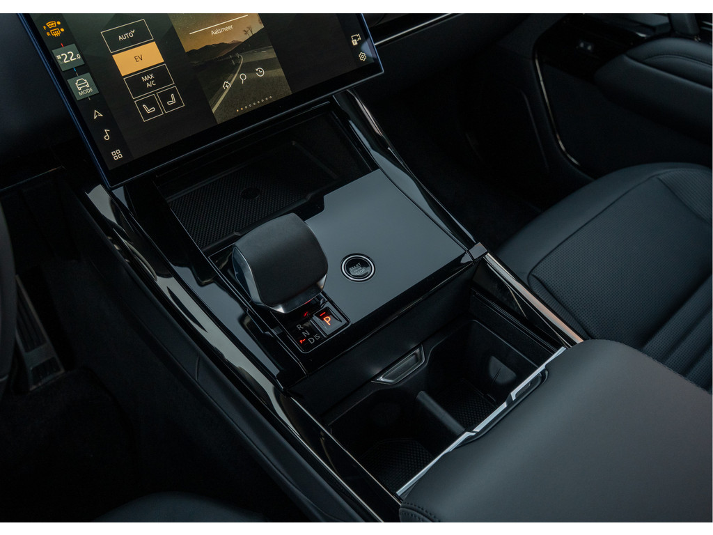 Land Rover Range Rover Sport P550e Autobiography - 30