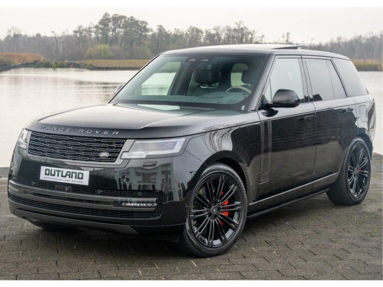 Land Rover Range Rover P550e Autobiography
