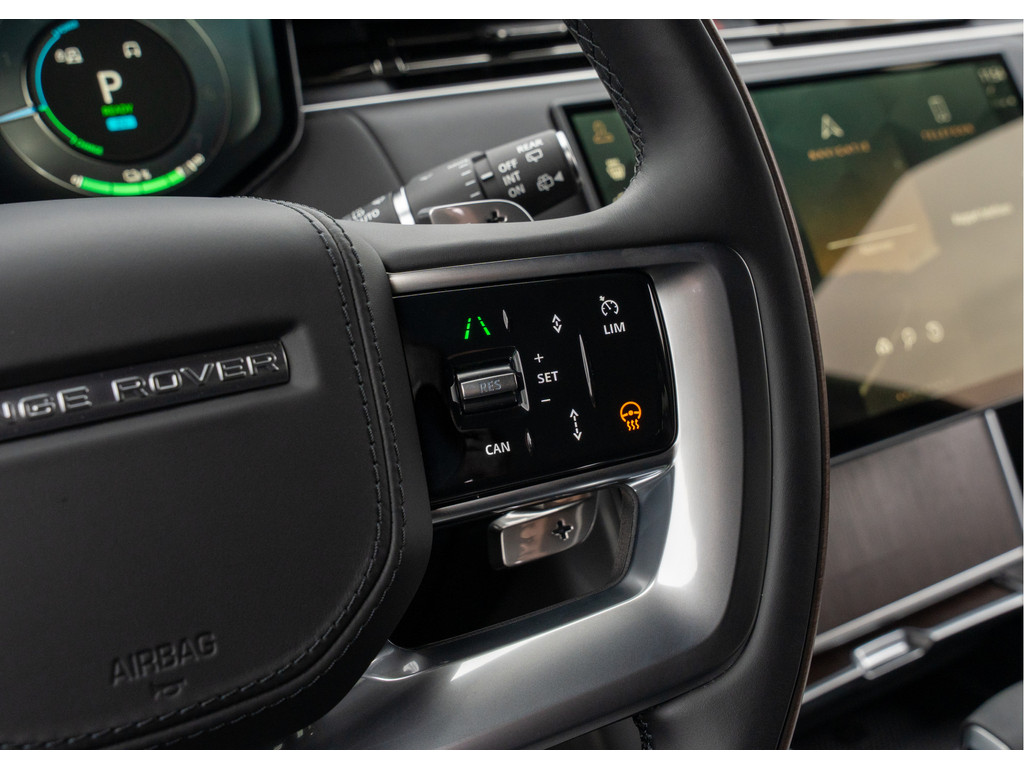 Land Rover Range Rover P550e Autobiography - 22