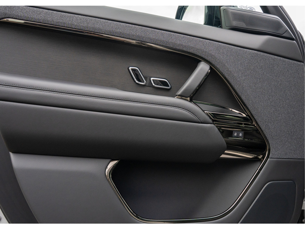 Land Rover Range Rover Sport P550e Autobiography - 29