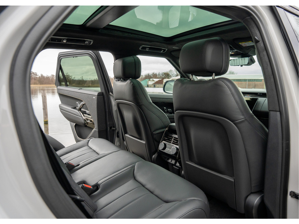 Land Rover Range Rover Sport P460e Dynamic HSE - 23
