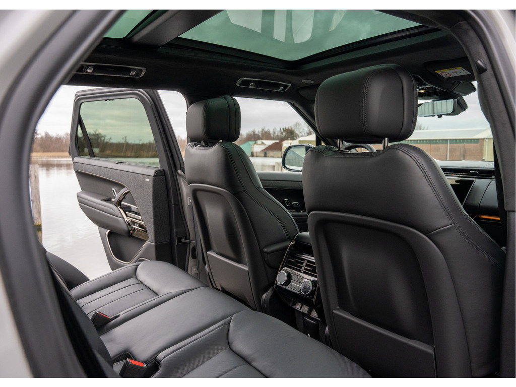 Land Rover Range Rover Sport P550e Autobiography - 18