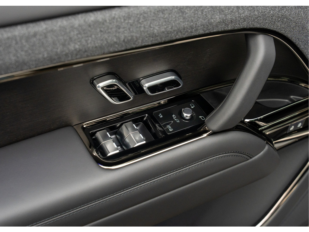 Land Rover Range Rover Sport P550e Autobiography - 25