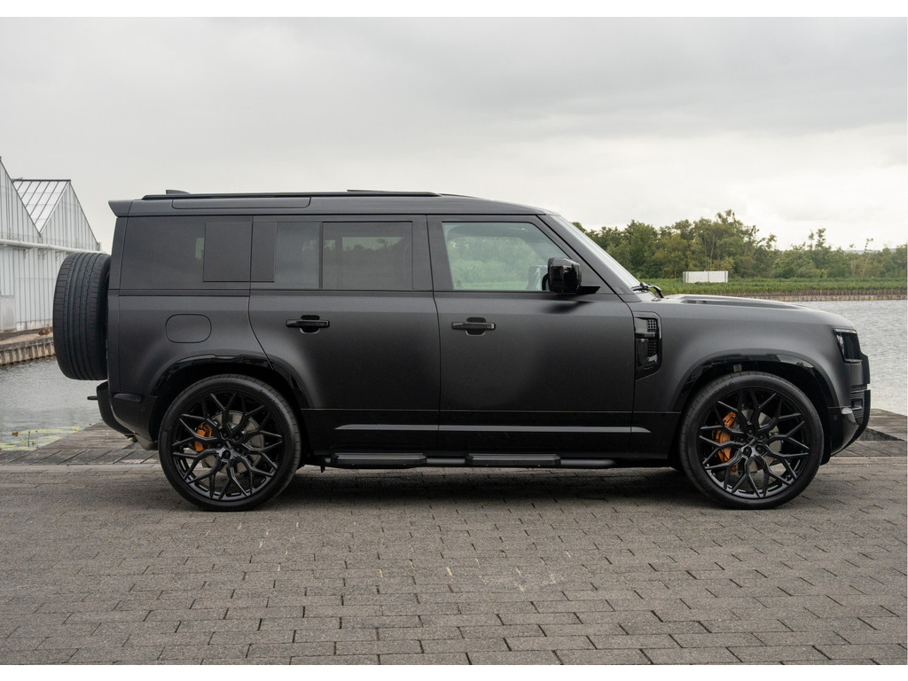 Land Rover Defender 110 P300e X-Dynamic HSE - 4